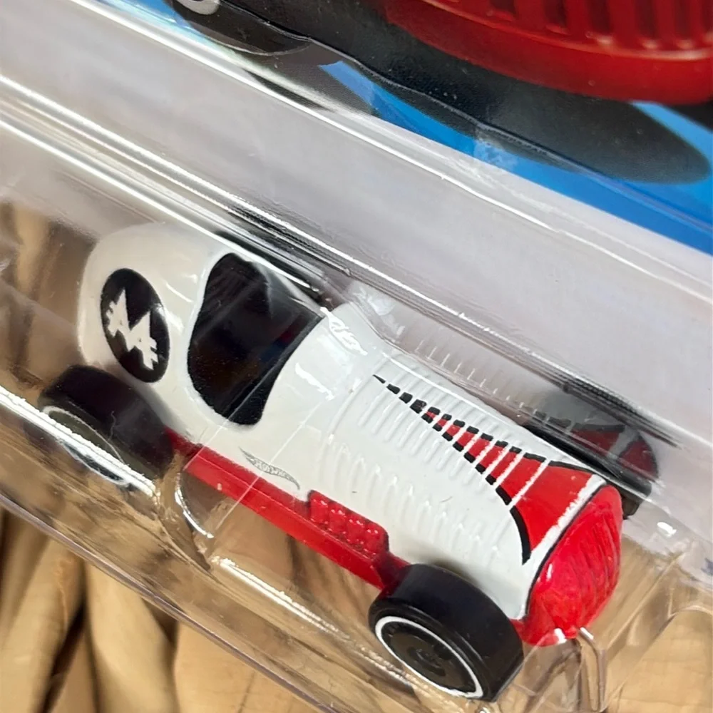 Hot Wheels Mr Monopoly Pass 'N Go Car White & Red Hotwheels Mattel New 2026